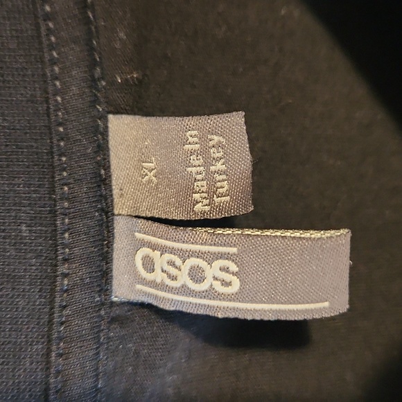 Asos Embroidered Tee - Picture 3 of 4